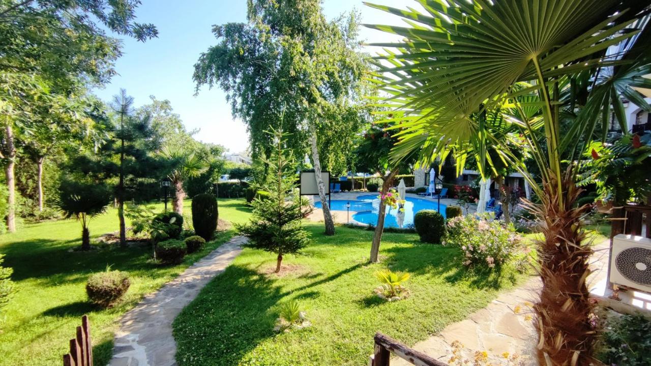 Marina Delfin Apartments - Top Location & Pet Friendly Свети-Влас Экстерьер фото