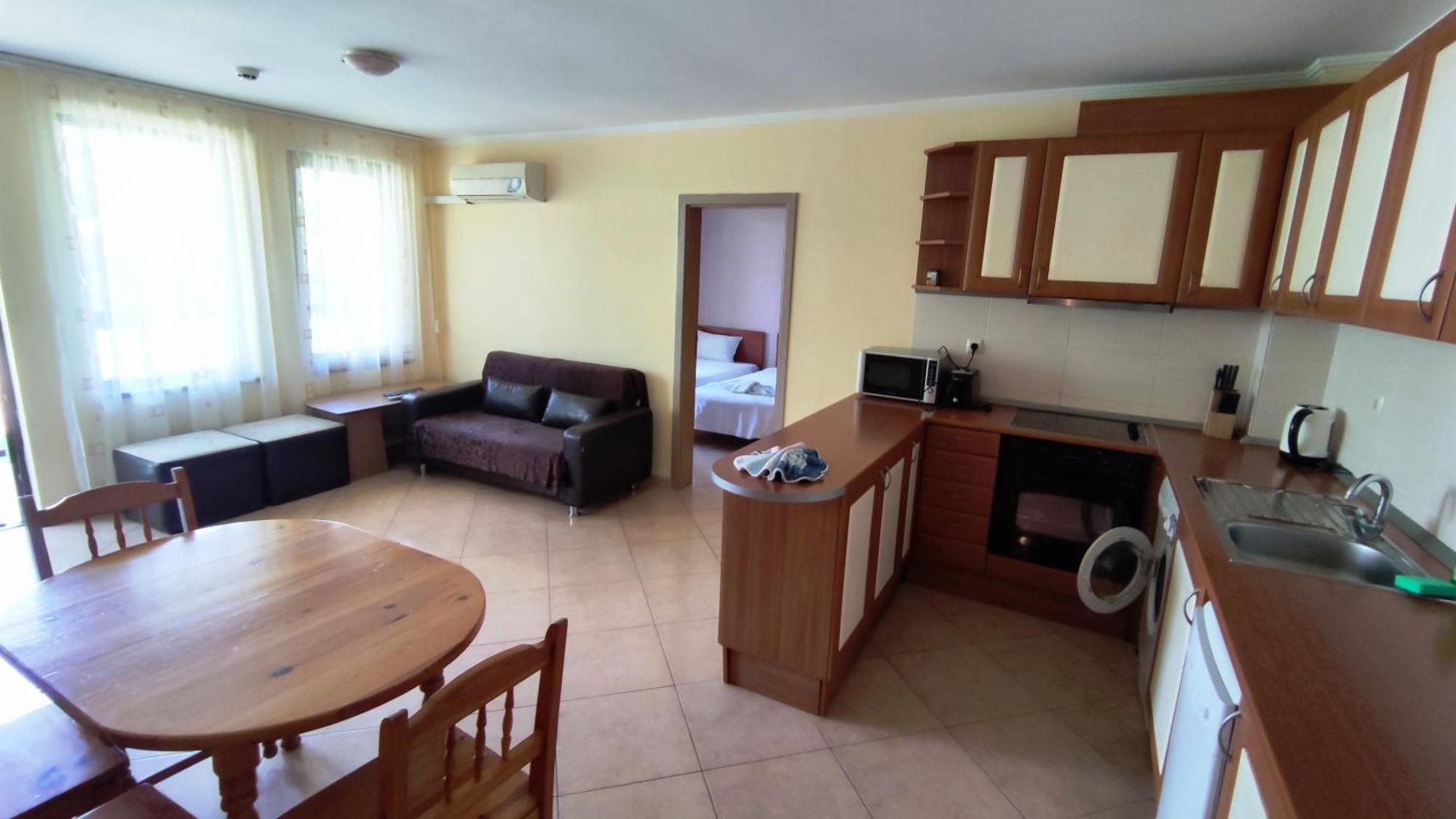 Marina Delfin Apartments - Top Location & Pet Friendly Свети-Влас Экстерьер фото