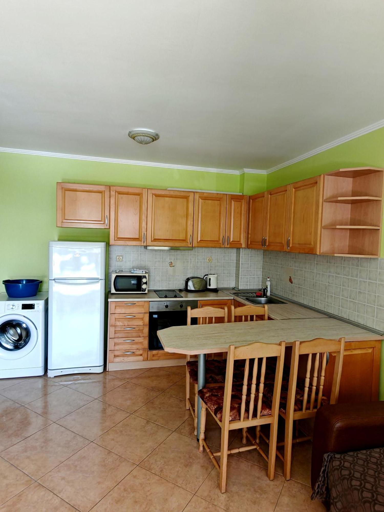 Marina Delfin Apartments - Top Location & Pet Friendly Свети-Влас Экстерьер фото